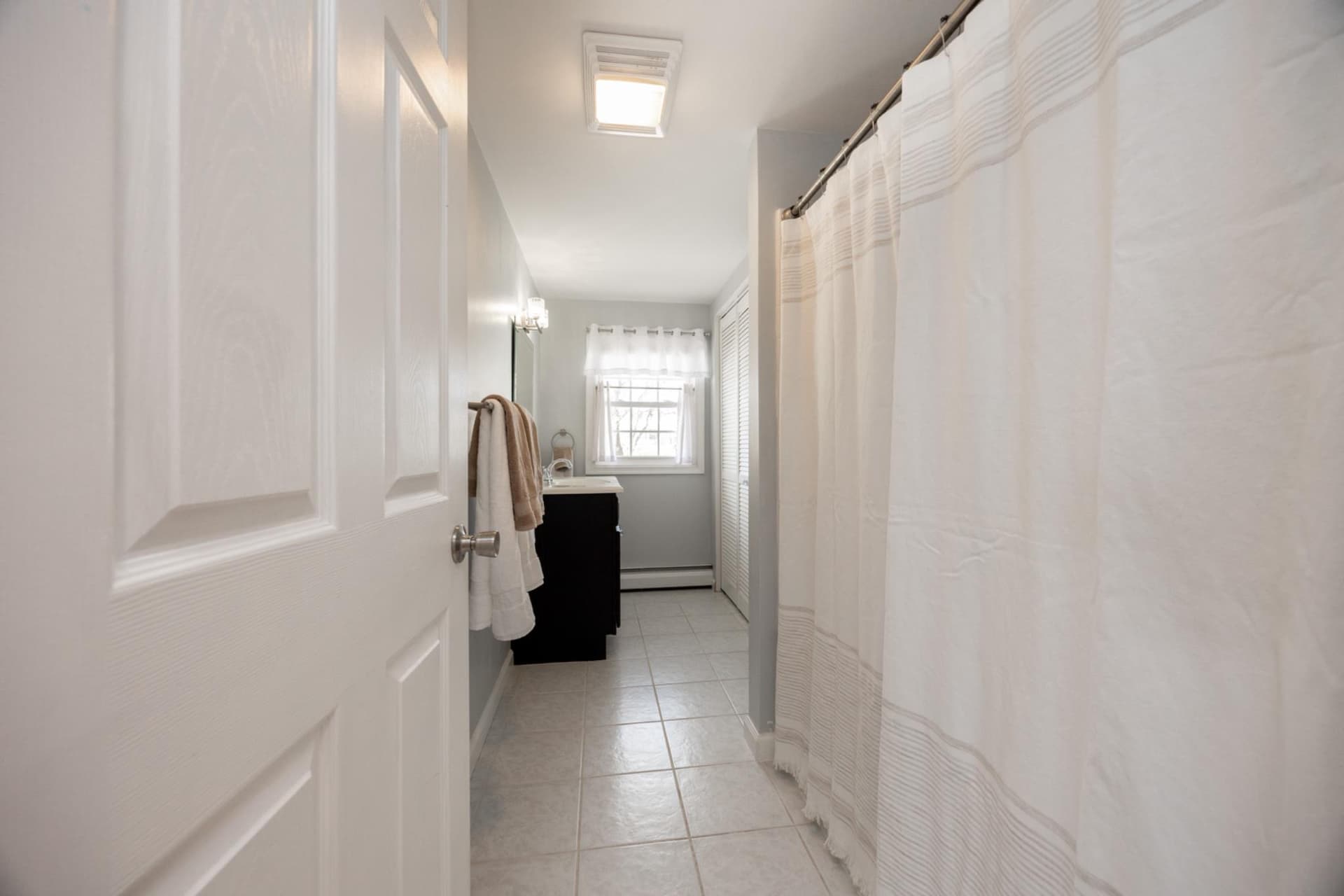 113 Linden Street photo 45