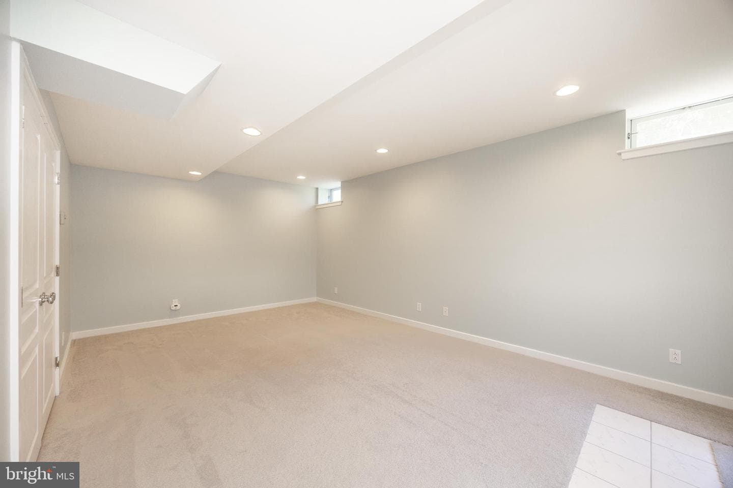 1012 Redtail photo 56