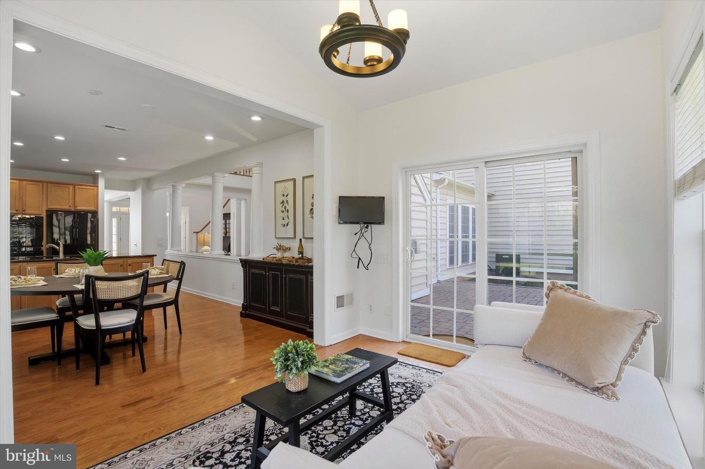 371 Primrose Drive photo 14