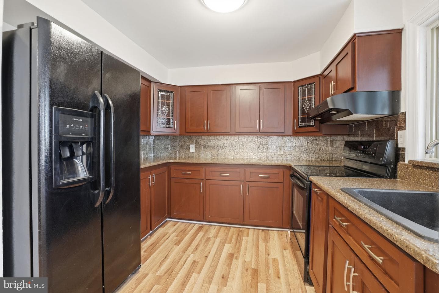 112 N Whitehall Road photo 11