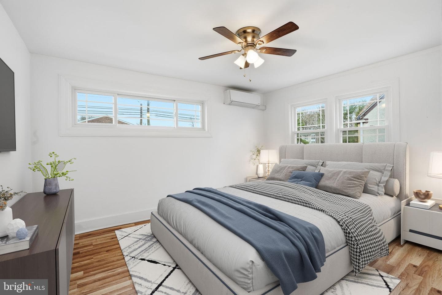112 N Whitehall Road photo 14