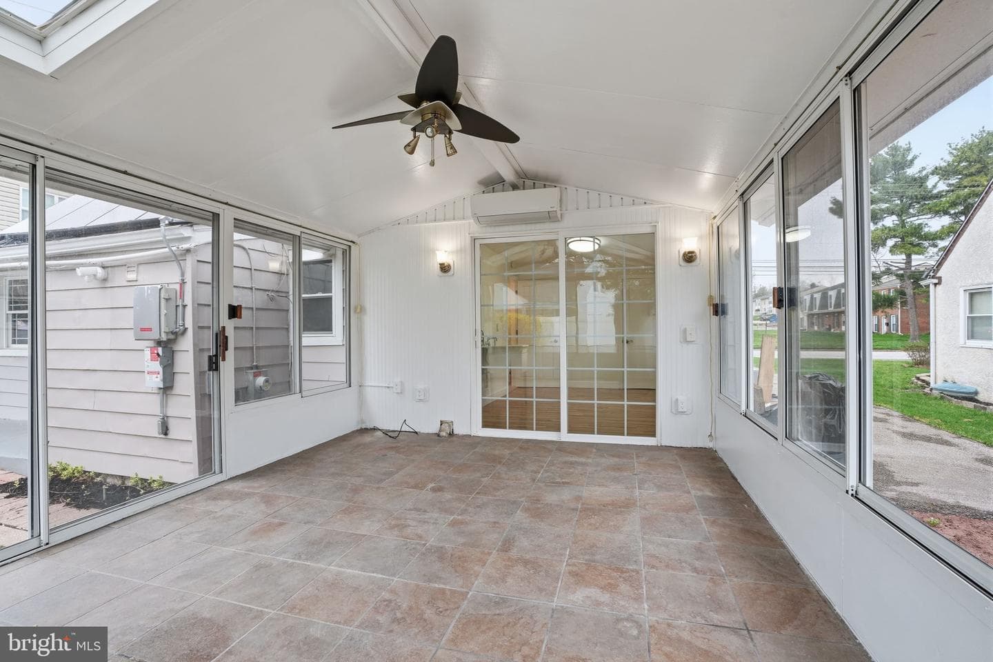 112 N Whitehall Road photo 21