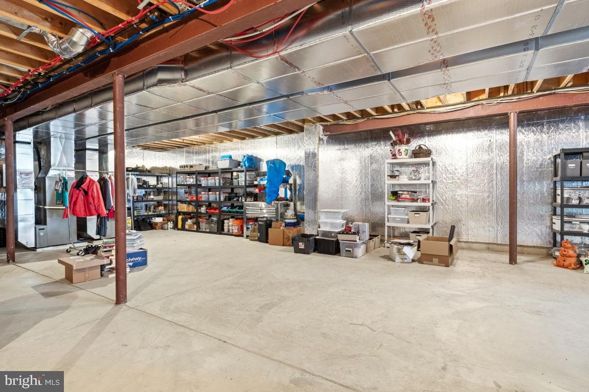 930 Ashbourne Way photo 41