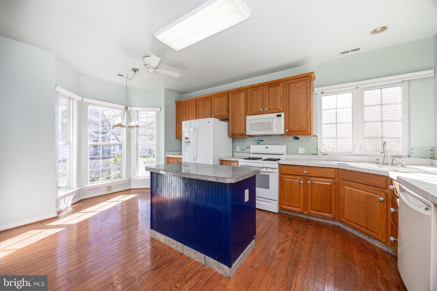 3874 Somerset Drive photo 5