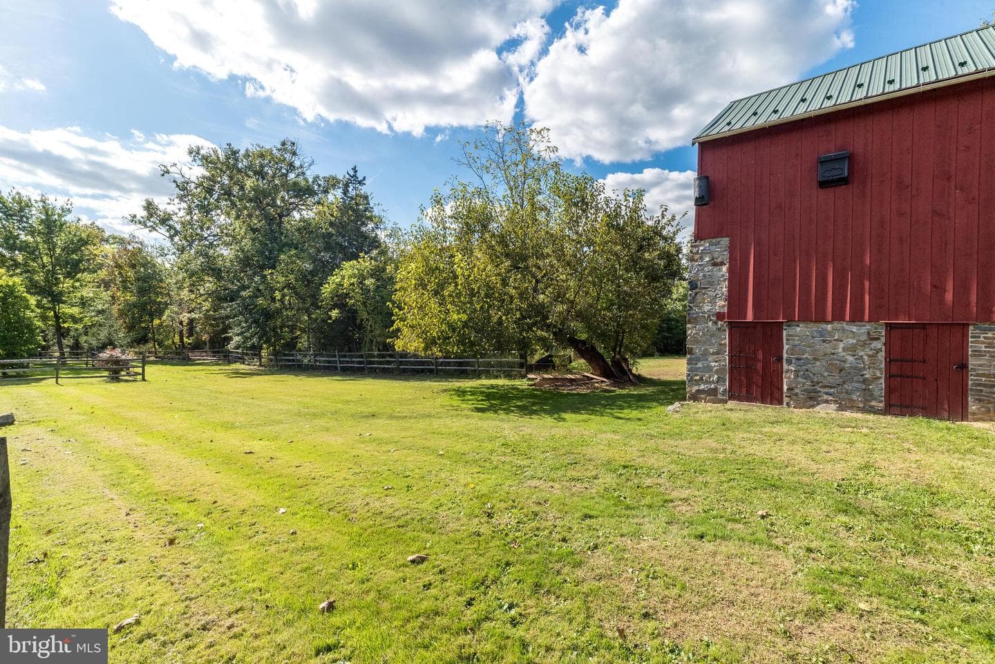 118 Wambold Road photo 71