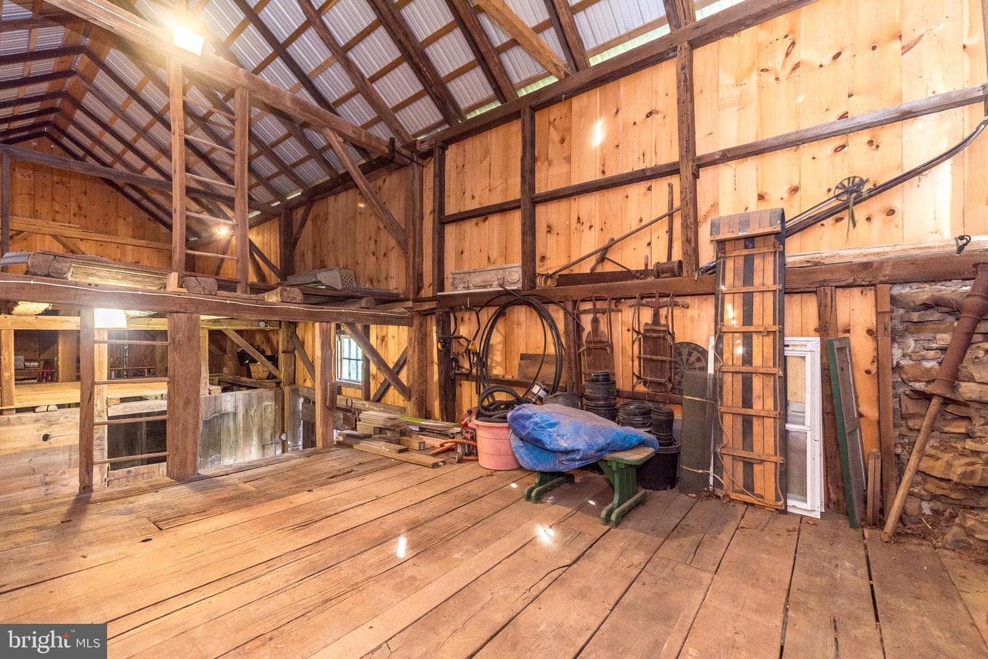118 Wambold Road photo 80