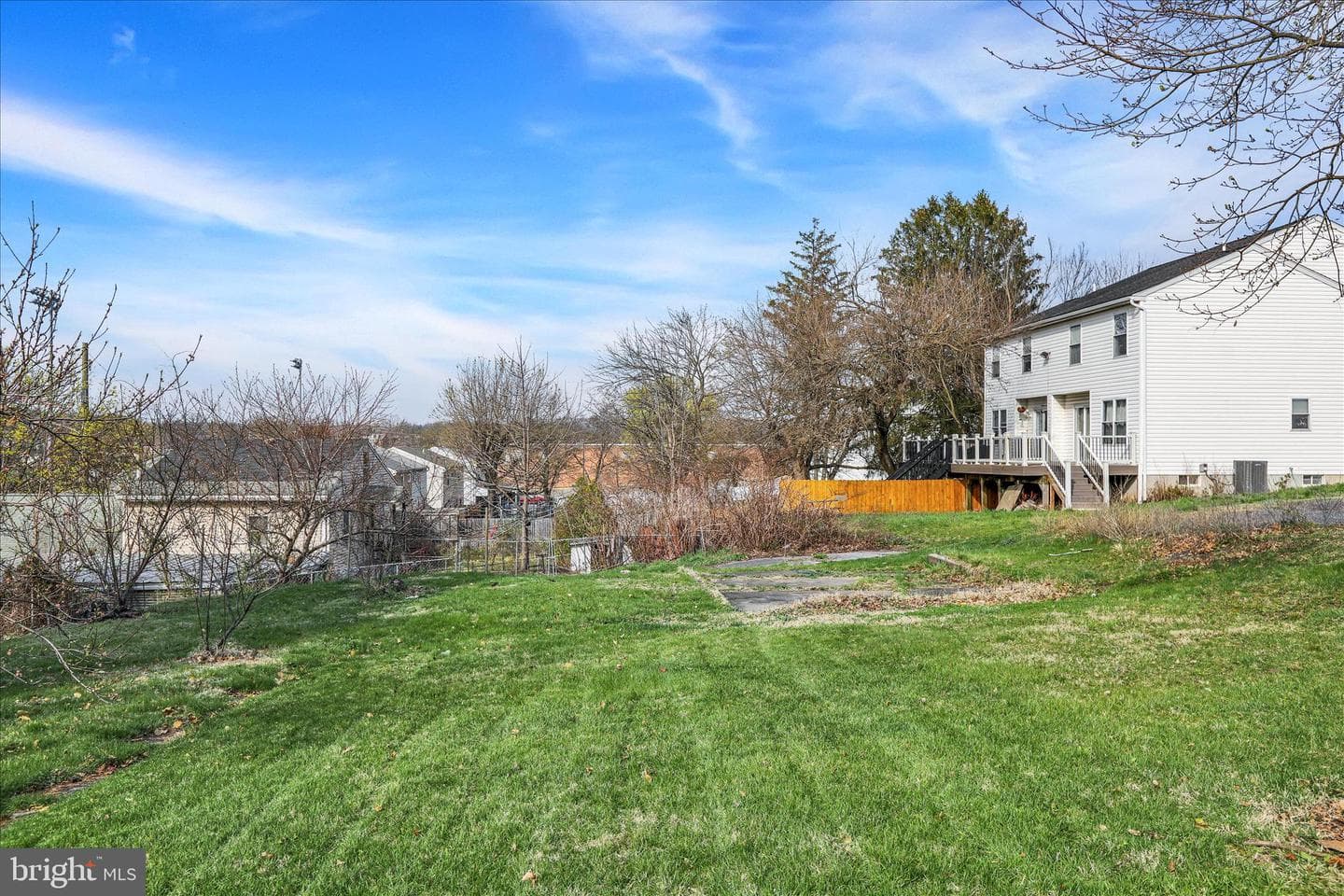 555 West Street photo 38
