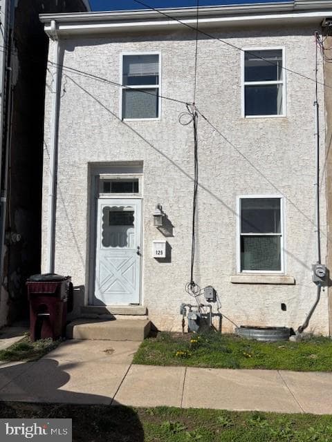 125 W 2nd Street