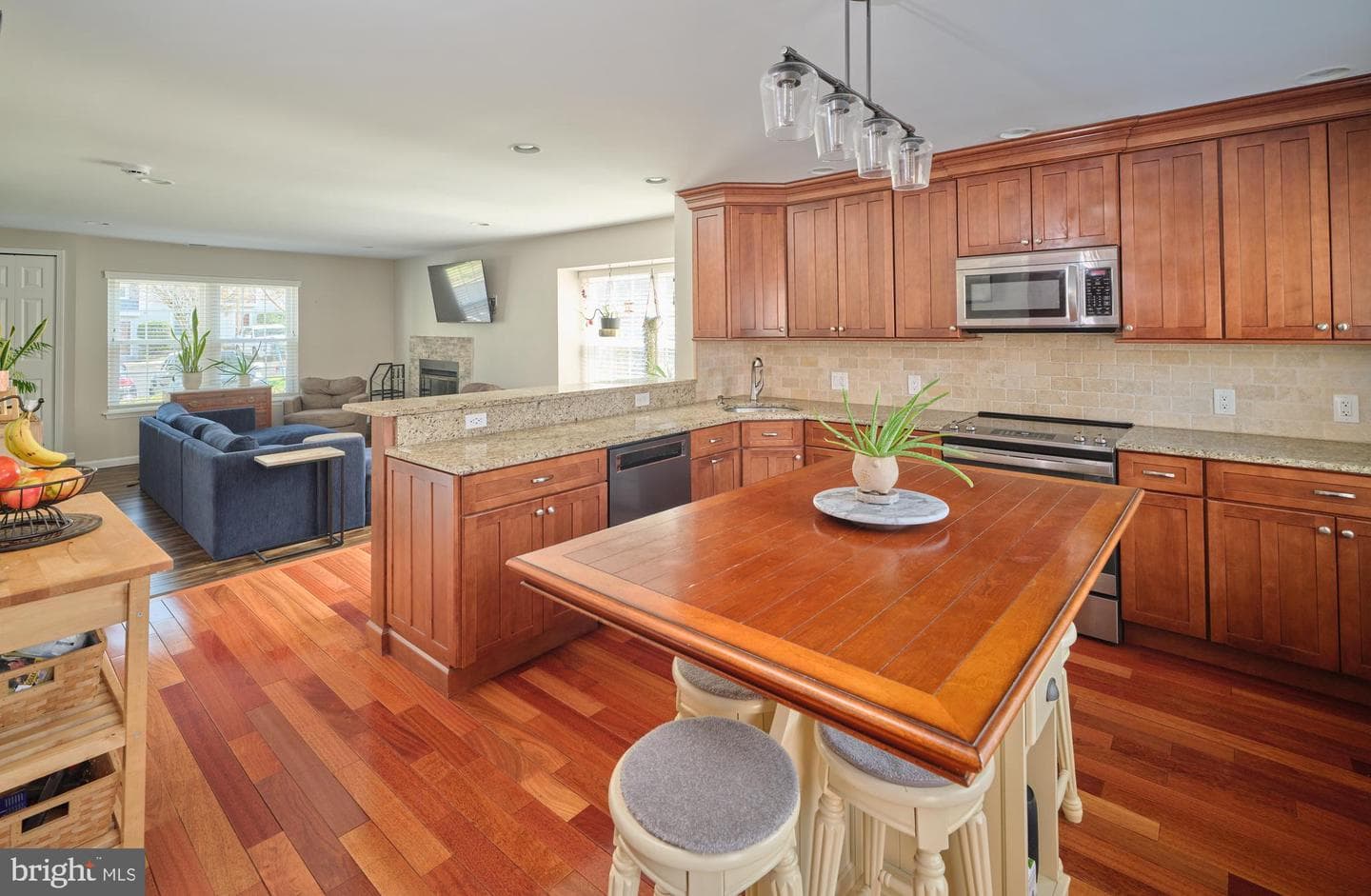 27 Applewood Court photo 13