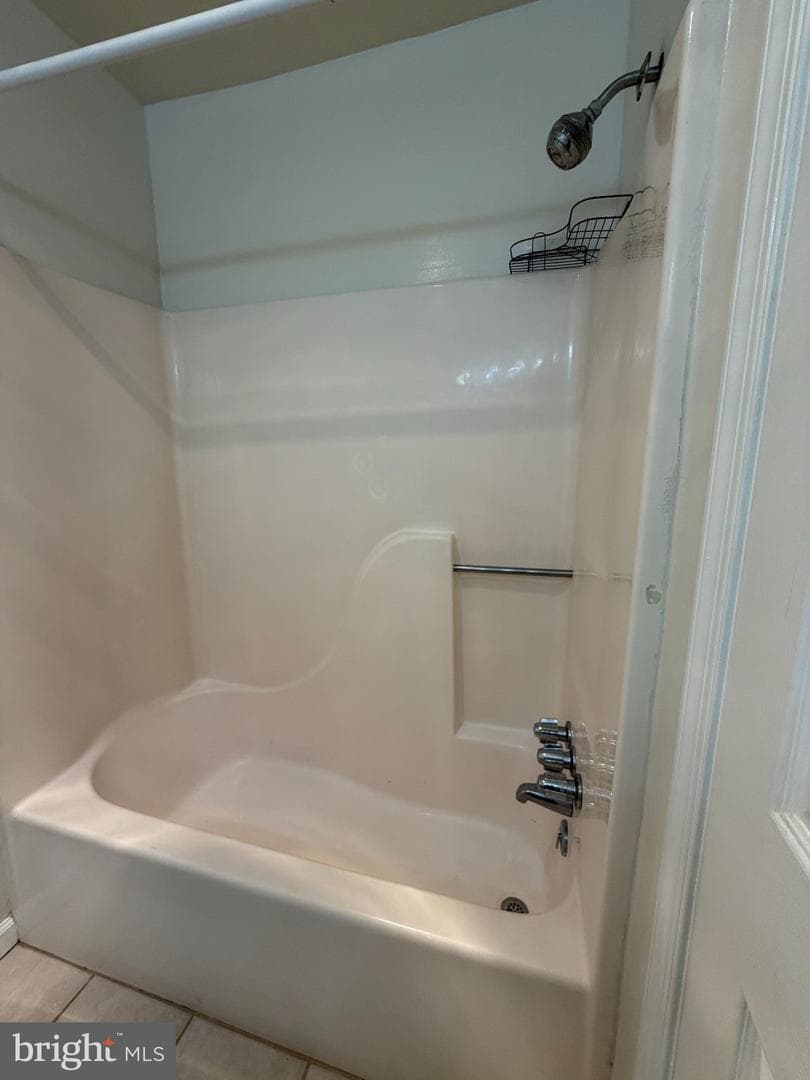 2404 Whitpain Hls photo 29
