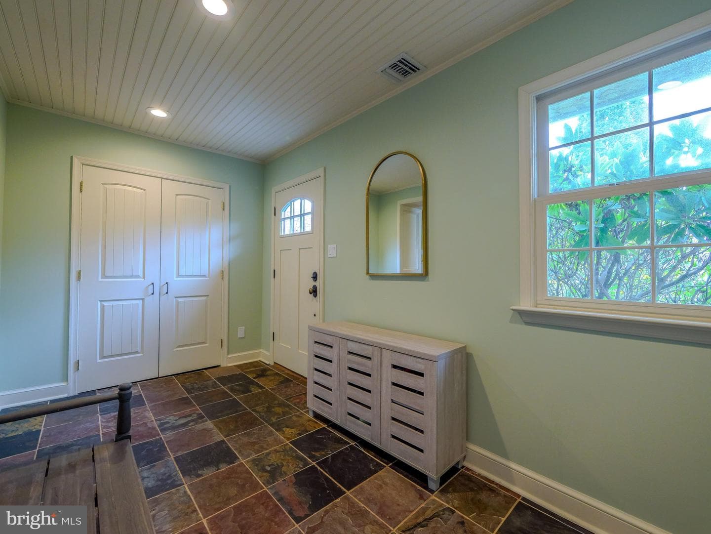 1255 Montgomery Avenue photo 3