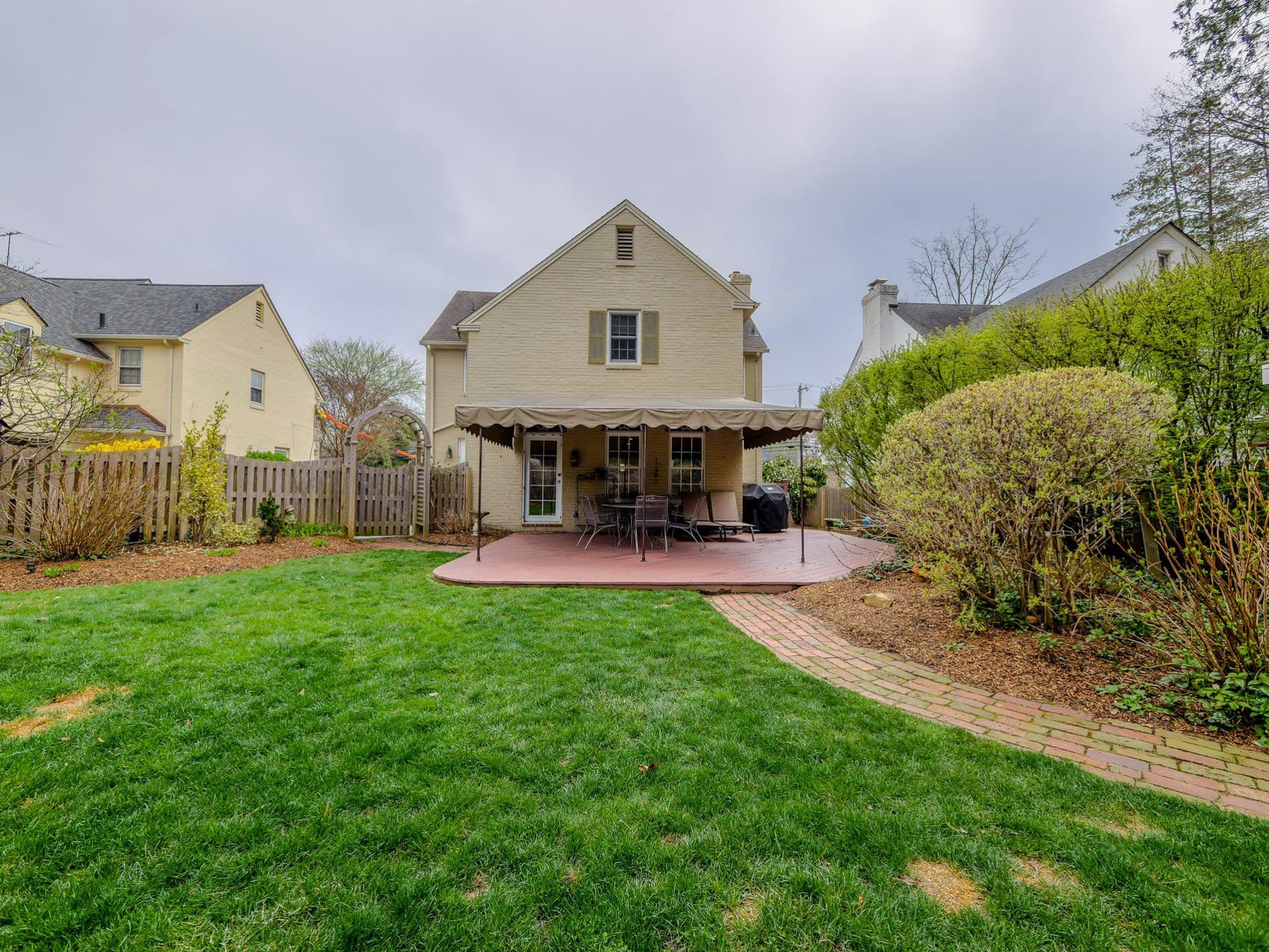 1255 Montgomery Avenue photo 47