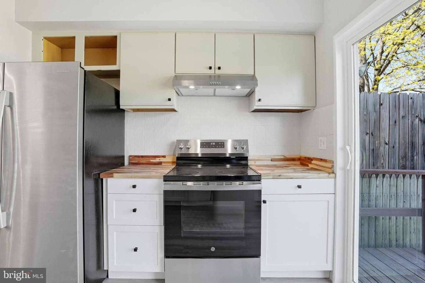 137 Penn Street photo 16