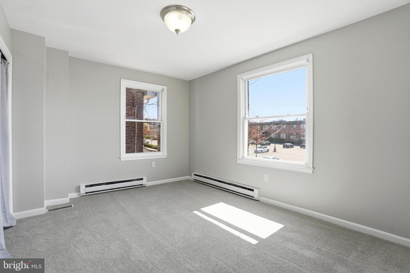 137 Penn Street photo 23