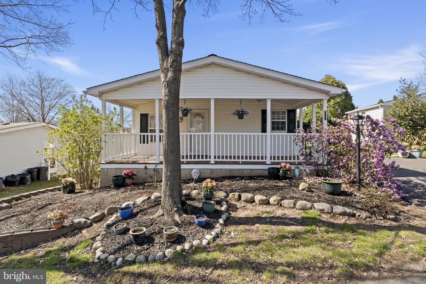 442 Manor House Lane photo 4