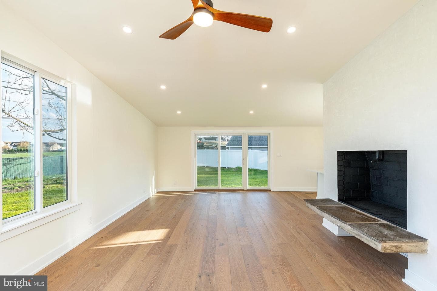 4114 Fountain Green Road photo 6