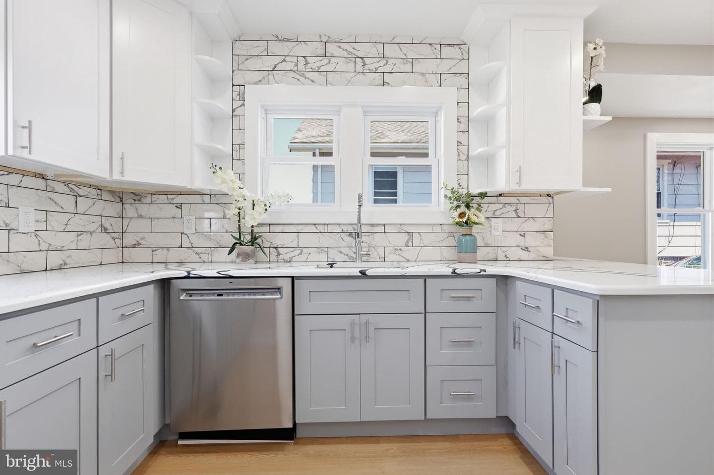 103 Center Avenue photo 14