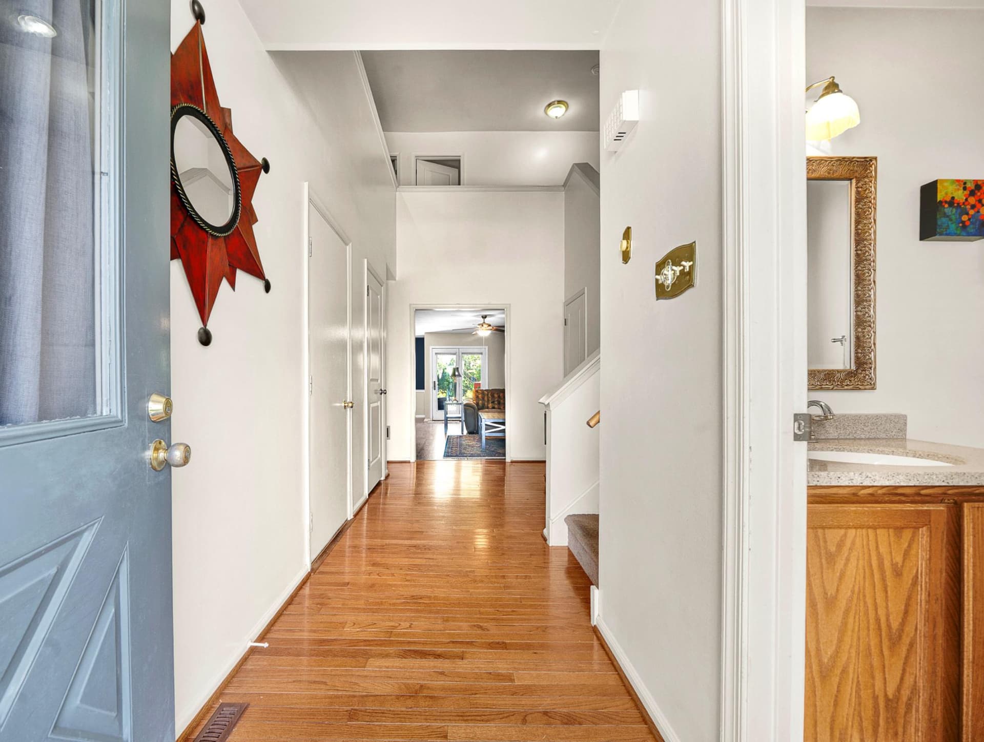 164 Jonathan Drive photo 4