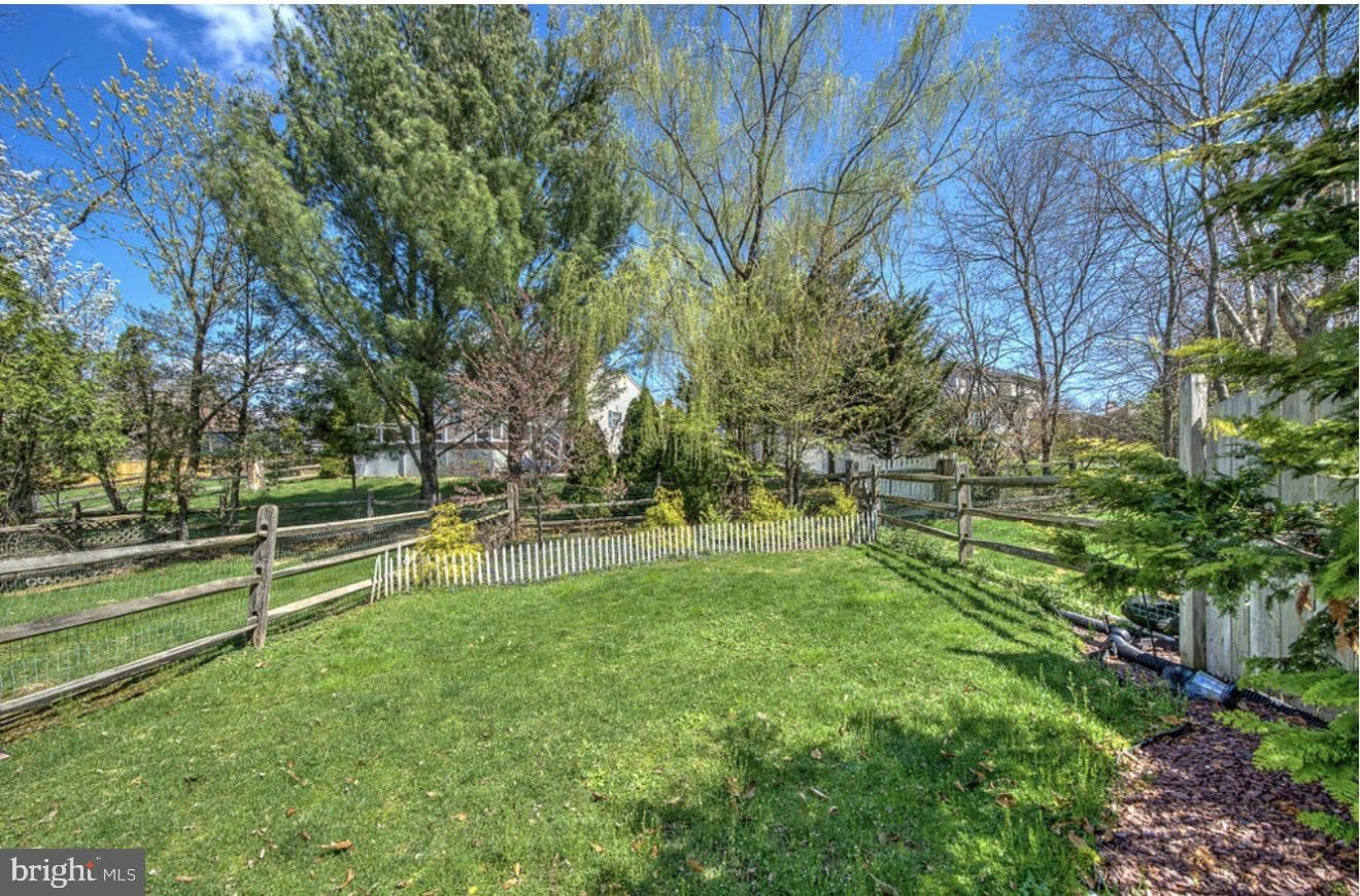 164 Jonathan Drive photo 44