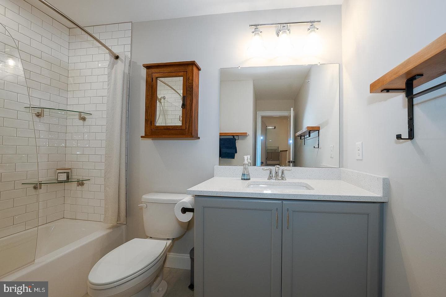 4115 Addison Court photo 22