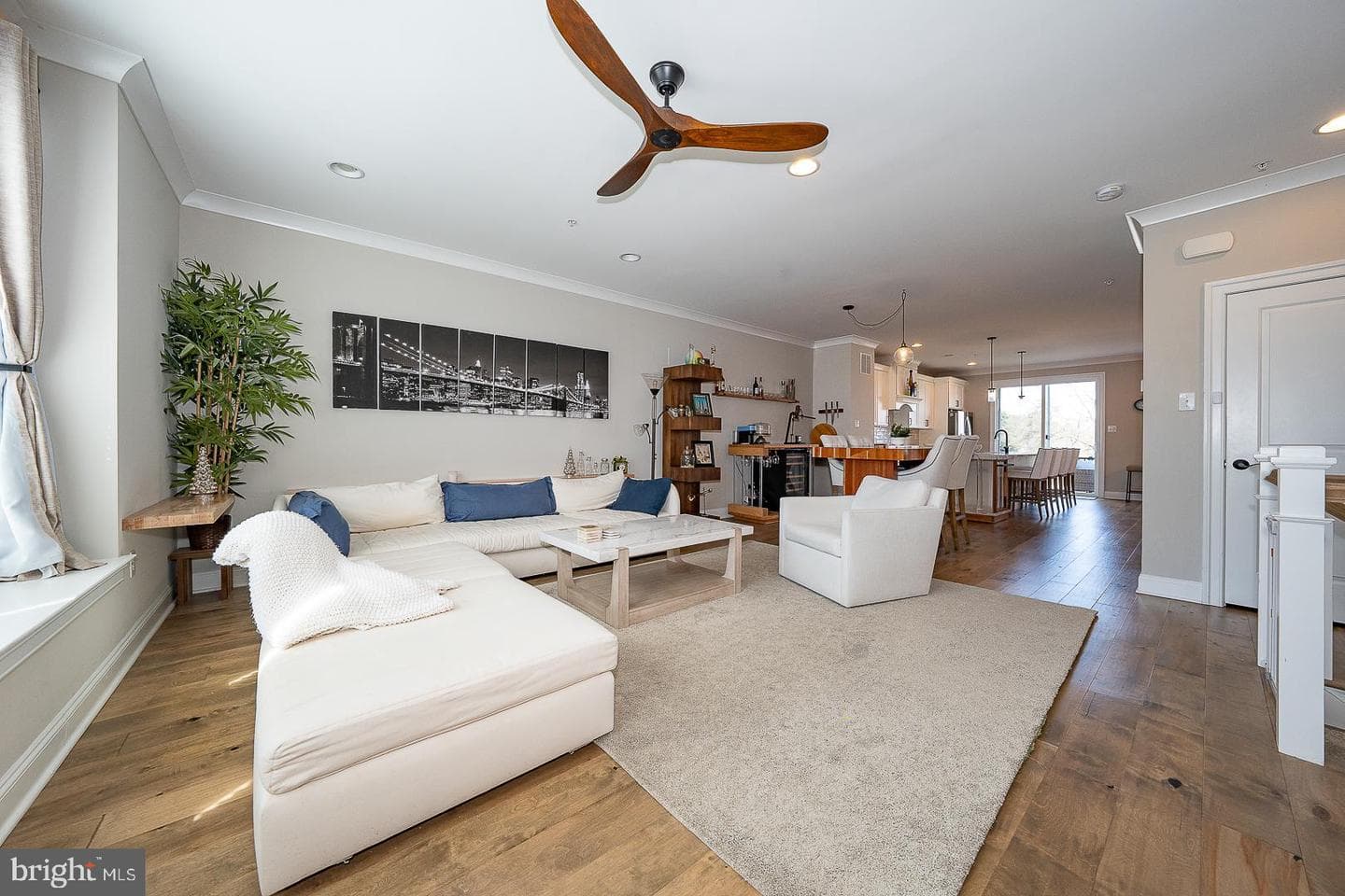 4115 Addison Court photo 3