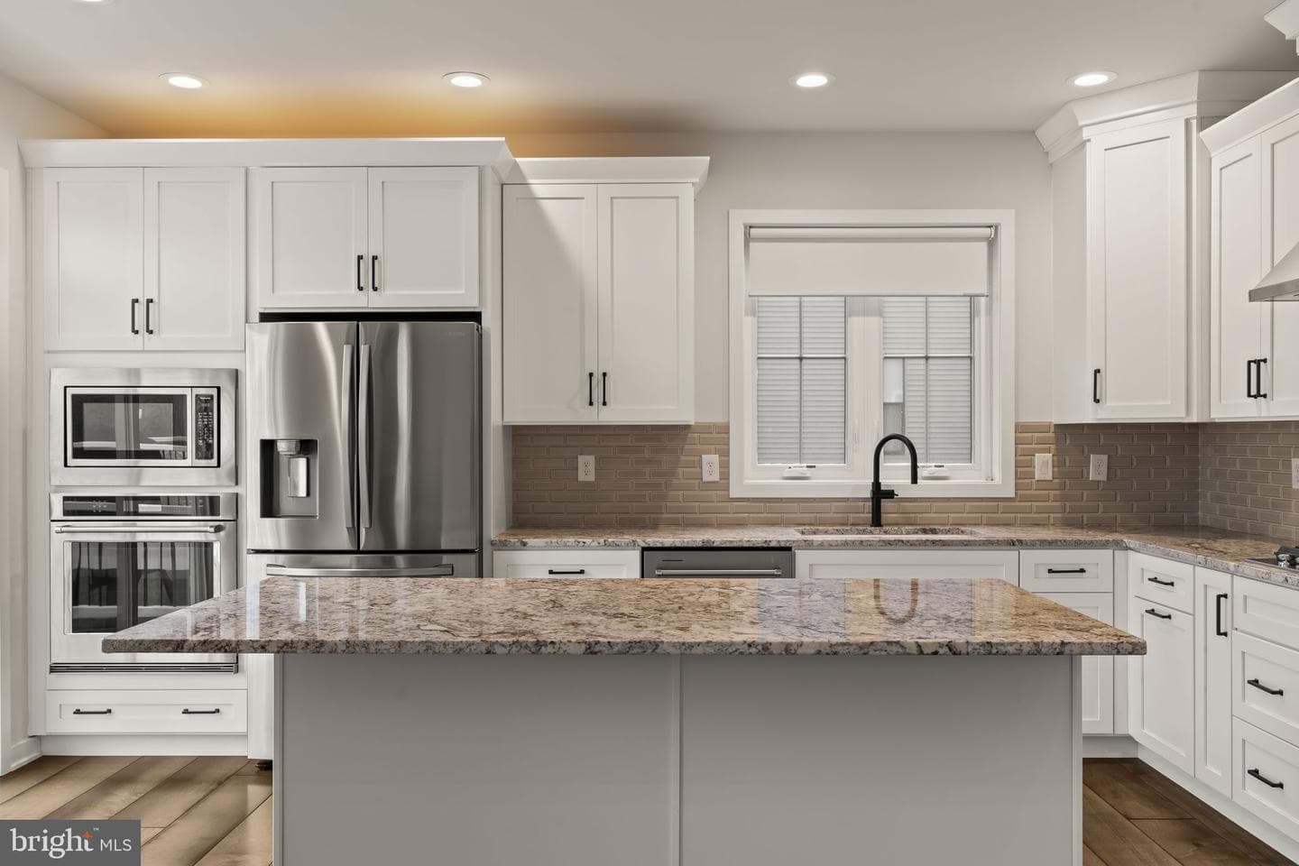 33 Tamarack Circle photo 11