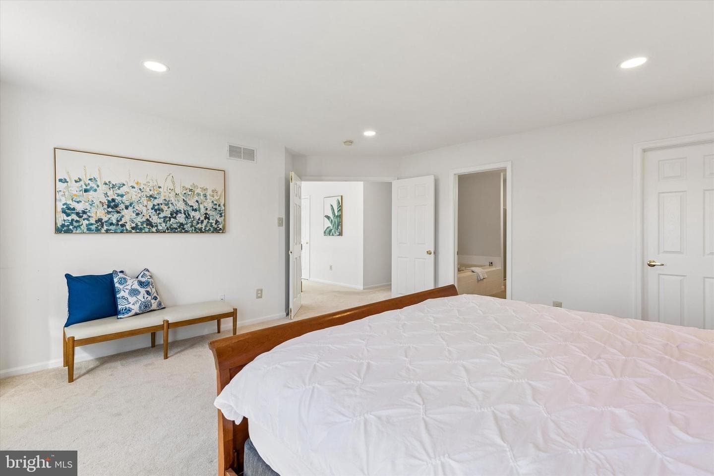 100 White Tower Lane photo 17