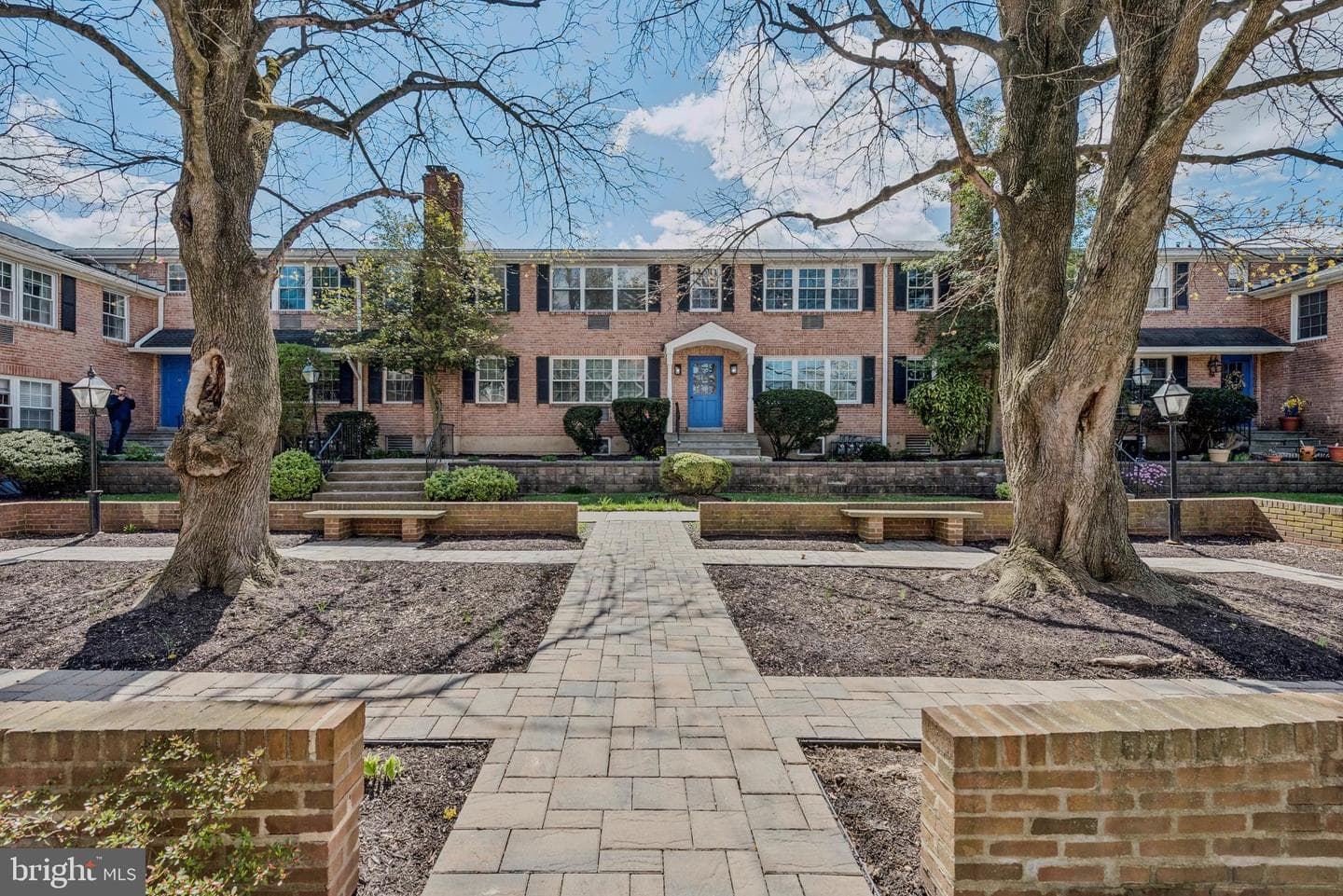 1334 Montgomery Avenue #d4