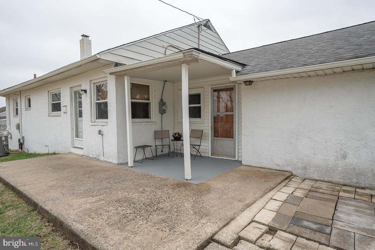 110 Monroe Road photo 23
