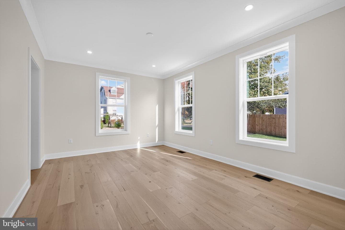 756 Belvoir Road photo 10