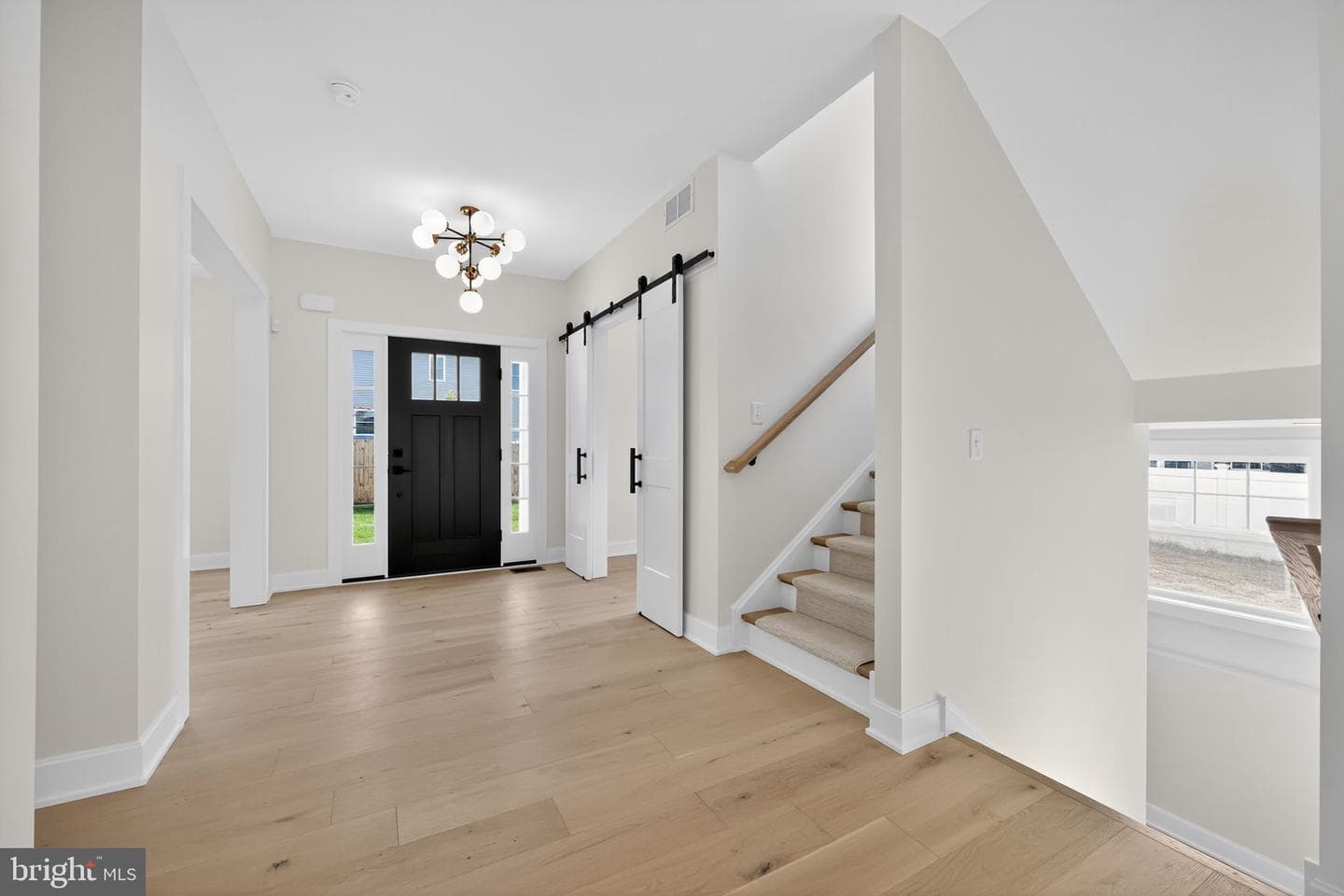 756 Belvoir Road photo 5