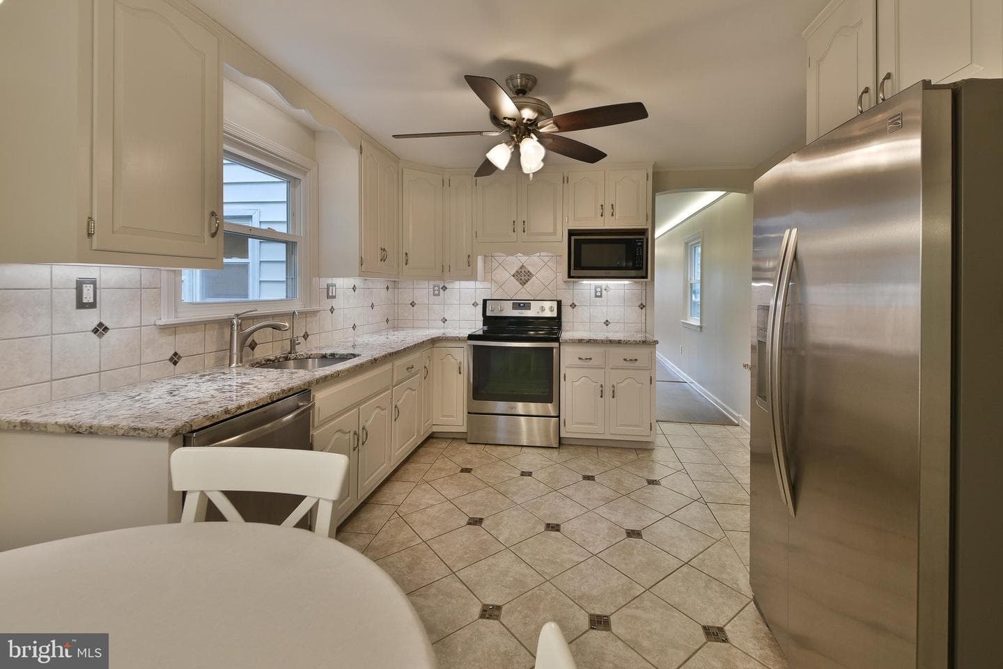 307 Edgely Avenue photo 15