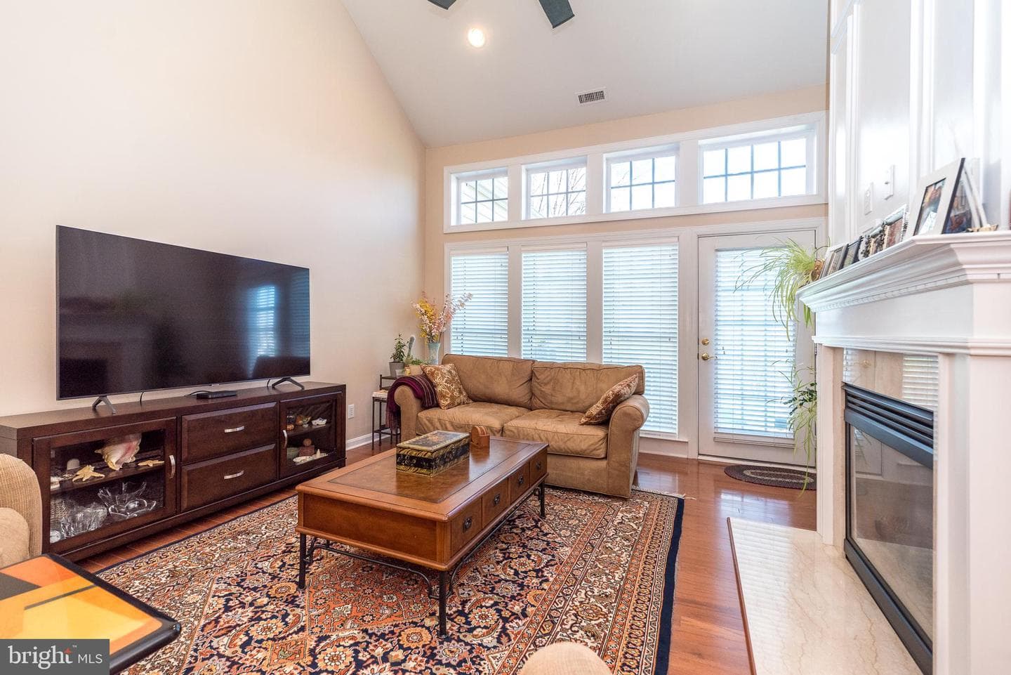 374 Primrose Drive photo 15