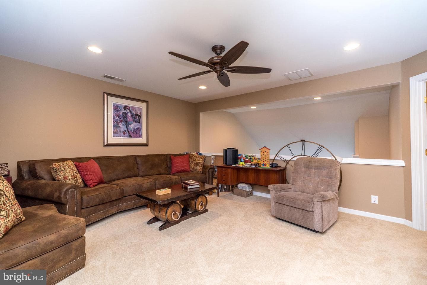 374 Primrose Drive photo 42