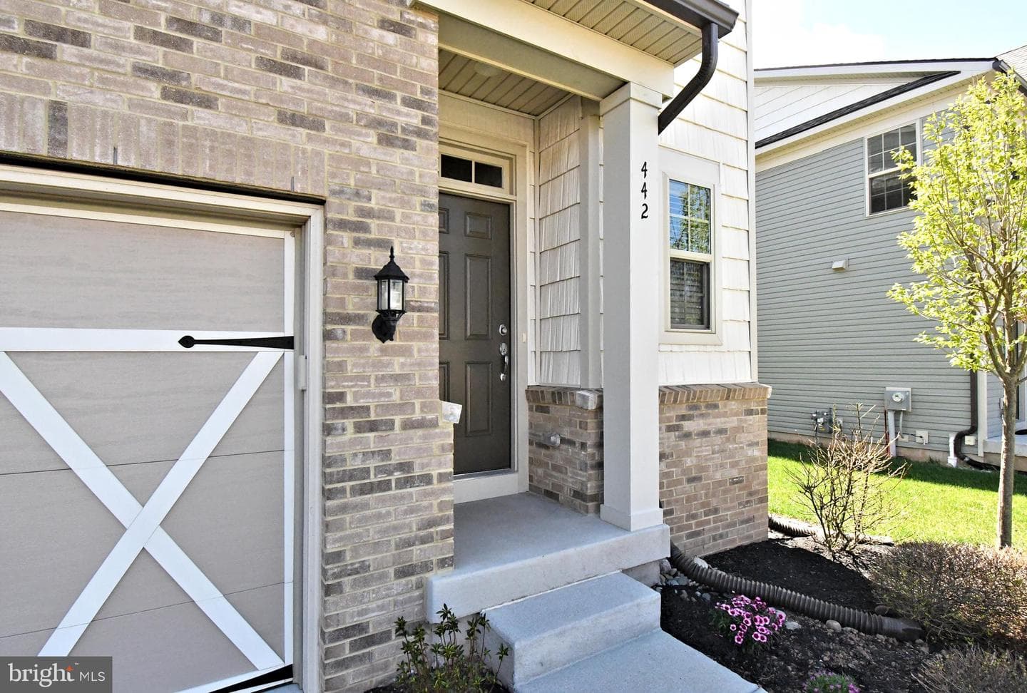 442 Sanctuary Court photo 3