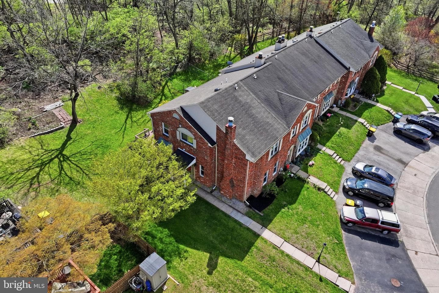 537 Susan Drive photo 31