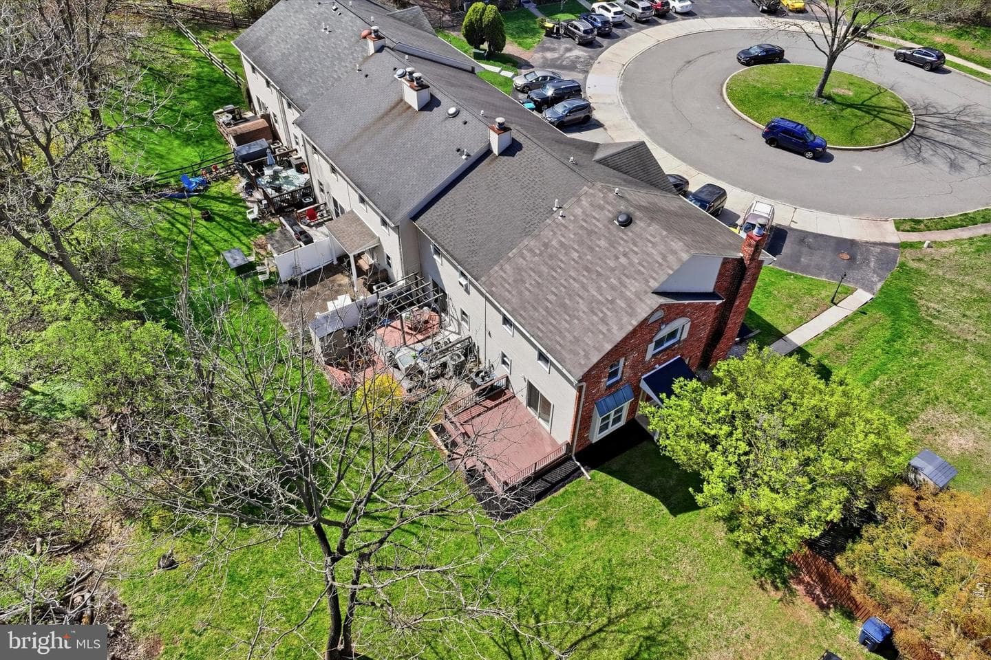 537 Susan Drive photo 32