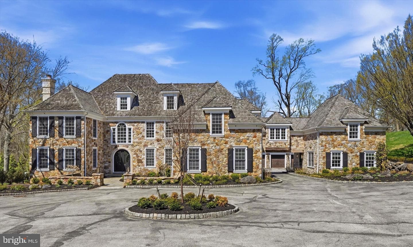 1300 Valley Road, Villanova
