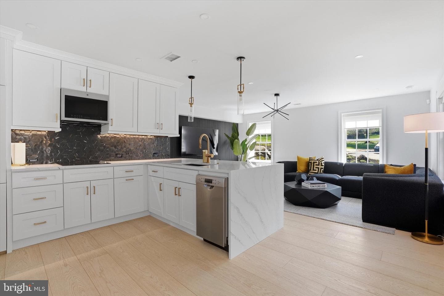 1300 Valley Road photo 61
