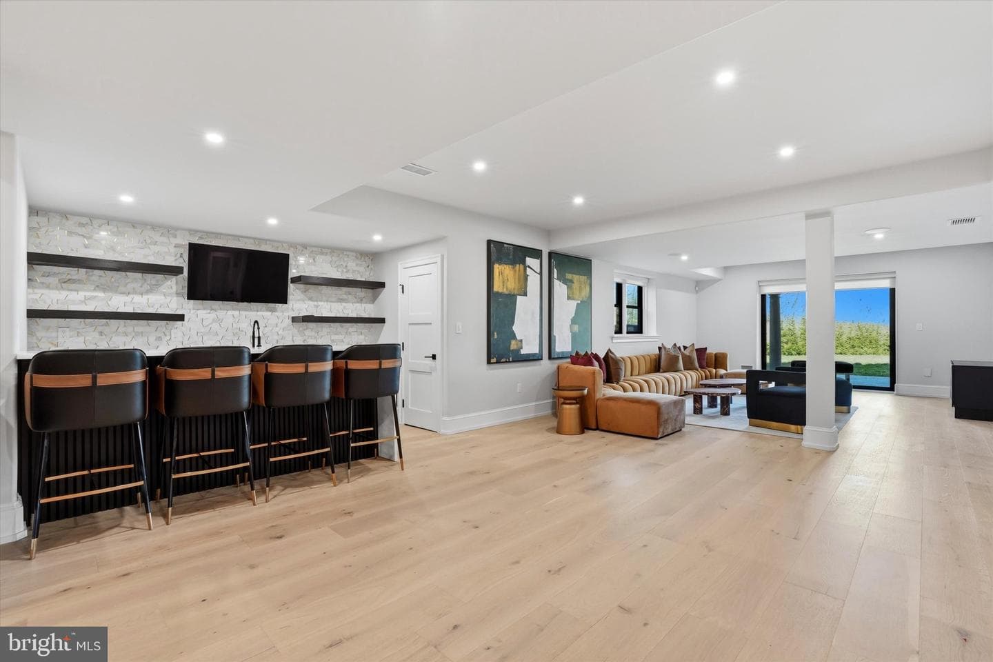 1300 Valley Road photo 63