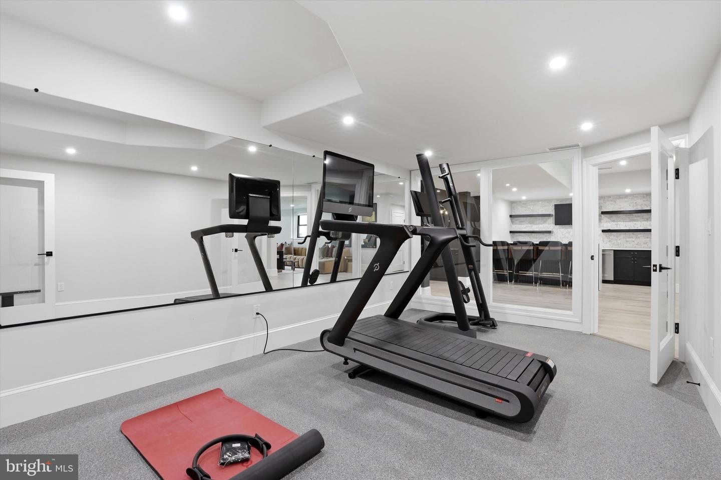 1300 Valley Road photo 68