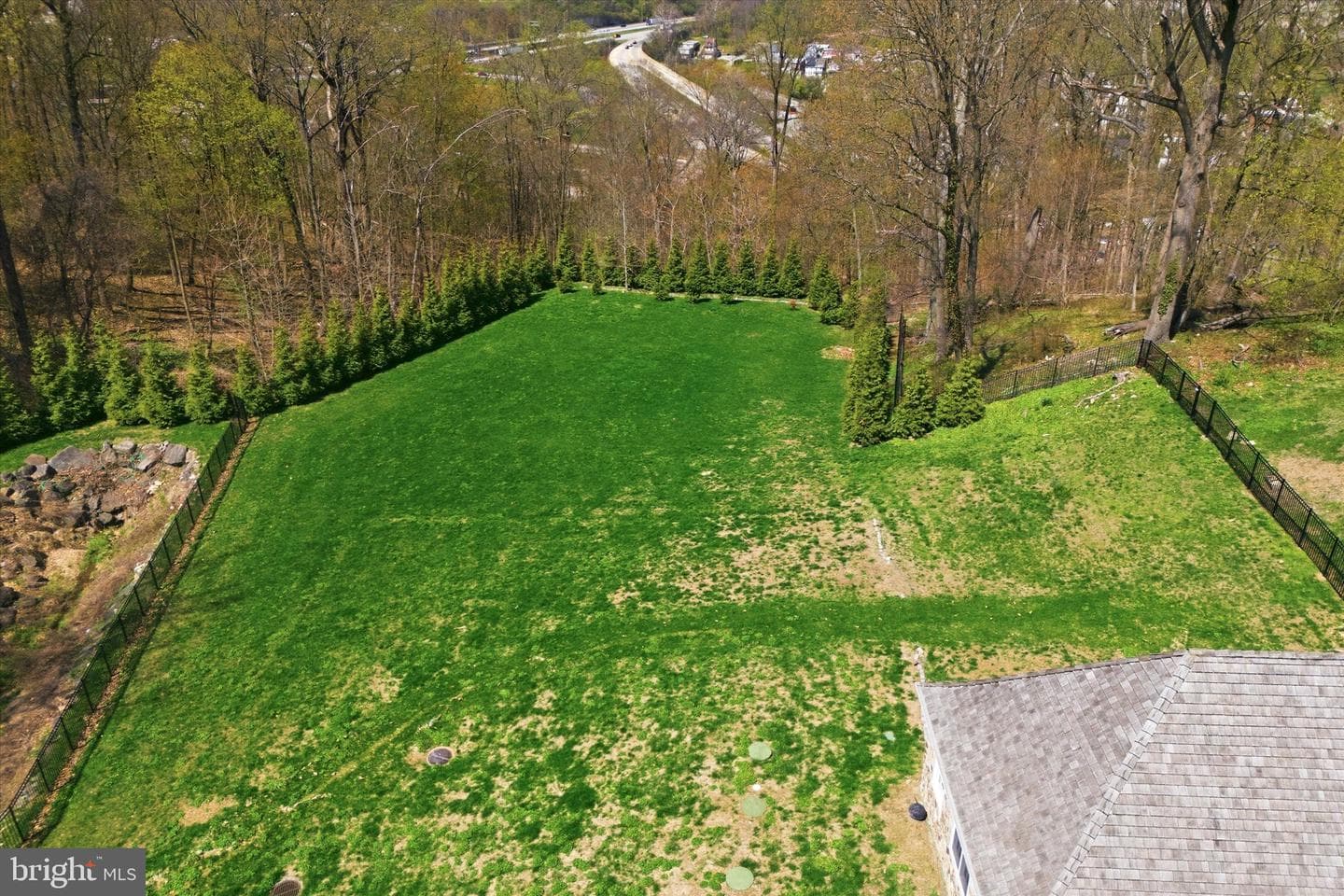 1300 Valley Road photo 72