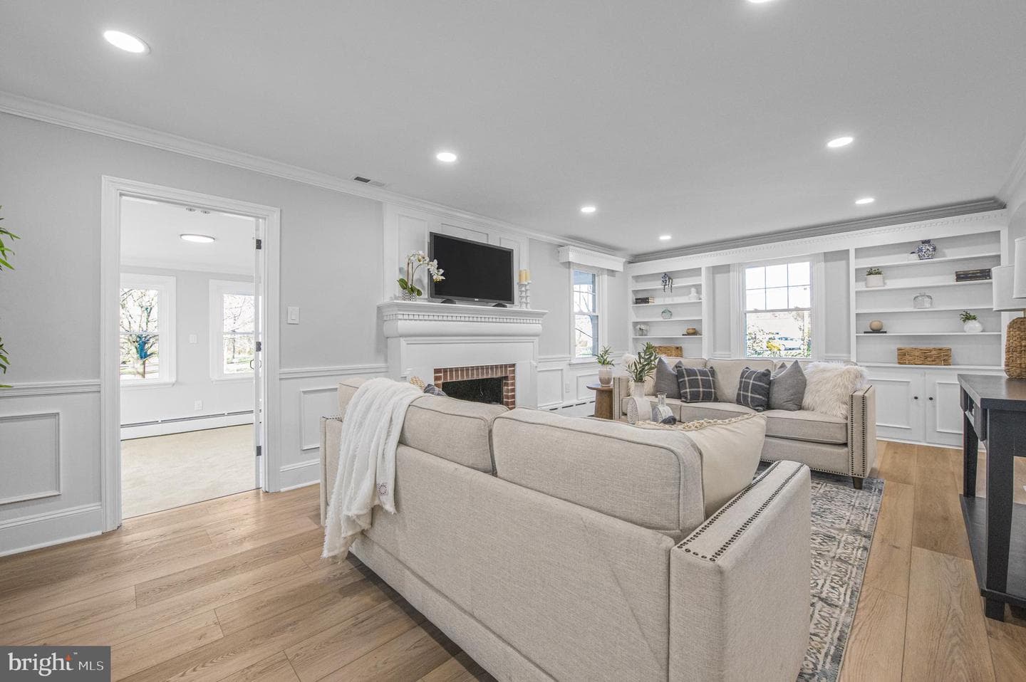 1014 Lansdale Avenue photo 18