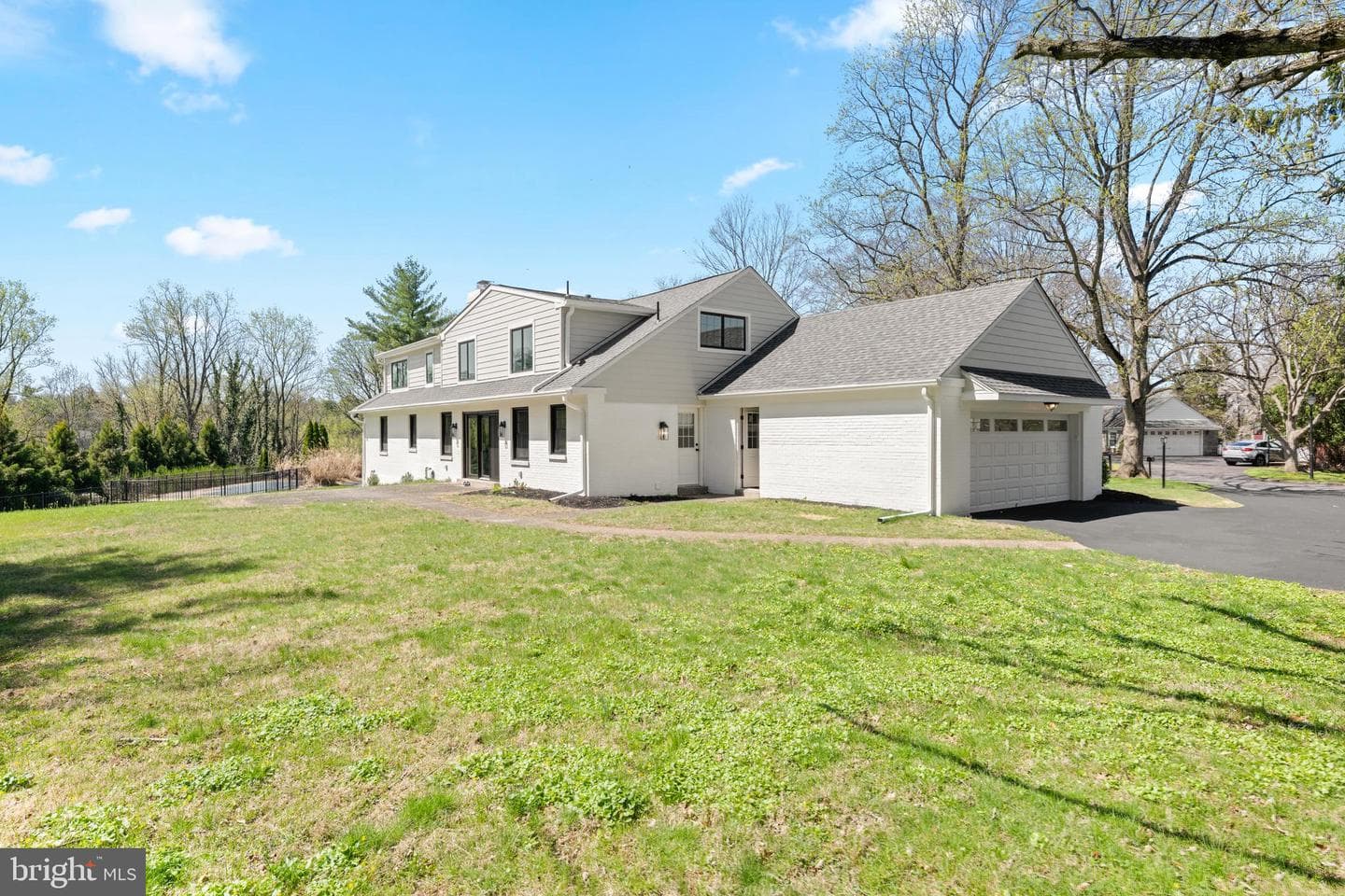 1021 Walsh Lane photo 6