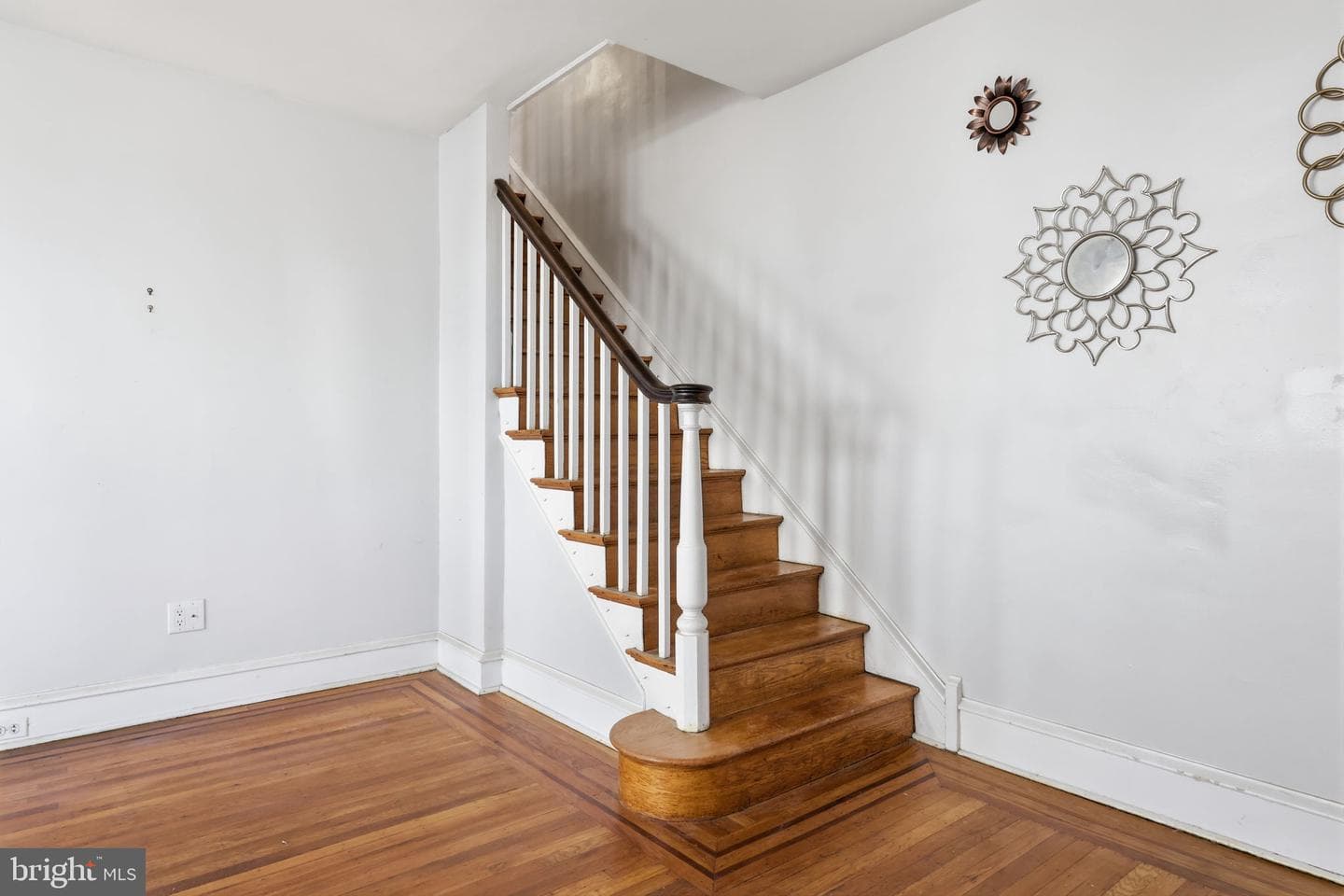 808 Elkins Avenue photo 12