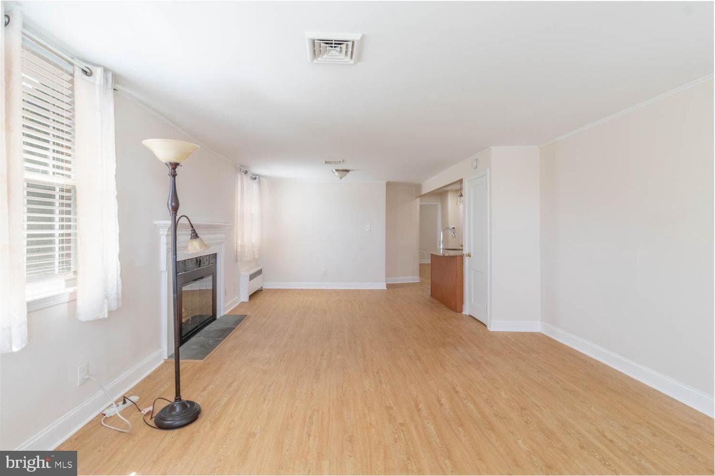 318 Shelmire Street photo 7