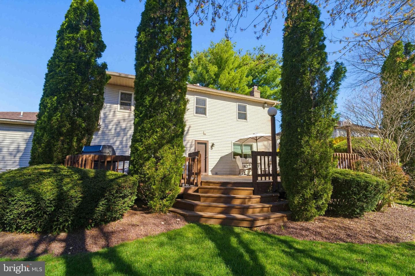 54 Roy Lane photo 4