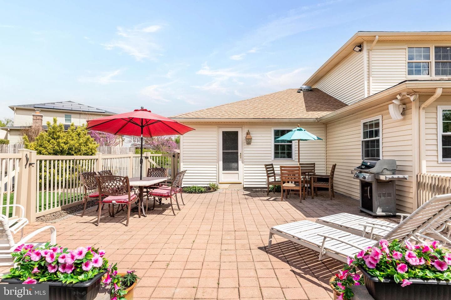 22 Russell Place photo 52