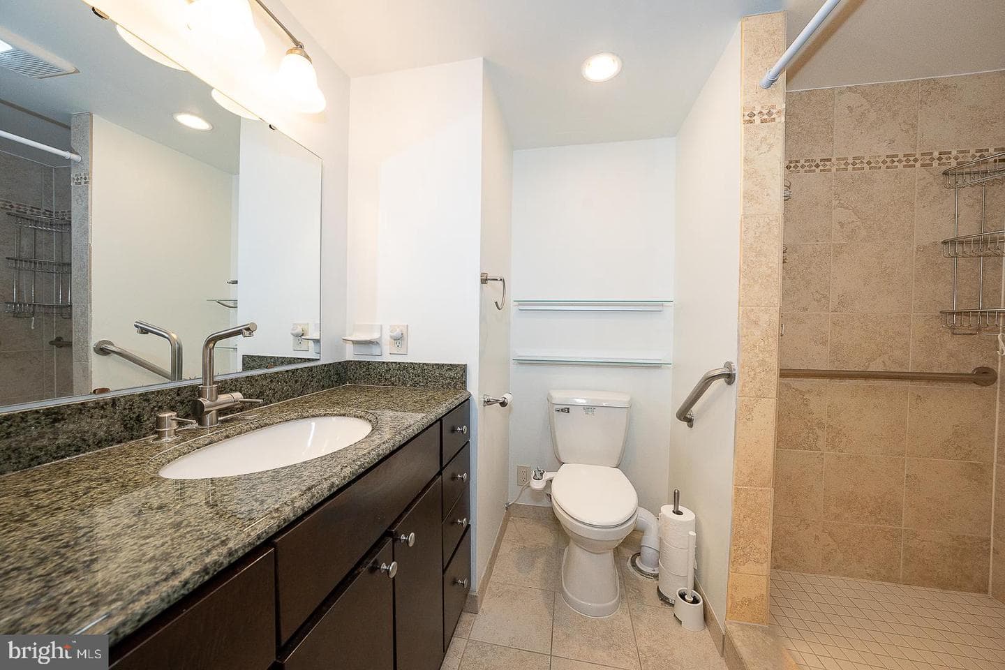20925 Valley Forge Circle #925 photo 11