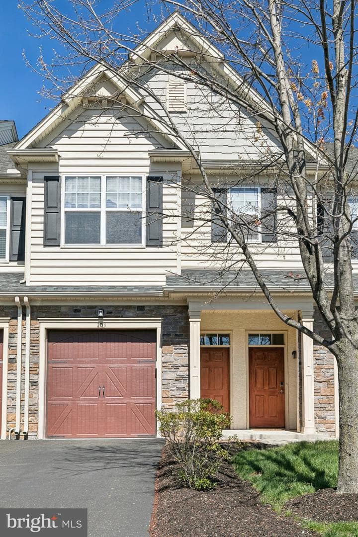 103 Bradbury Drive, Norristown